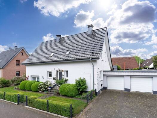 Einfamilienhaus zum Kauf 425.000 € 6 Zimmer 130 m² 708 m² Grundstück Gütersloh 33335