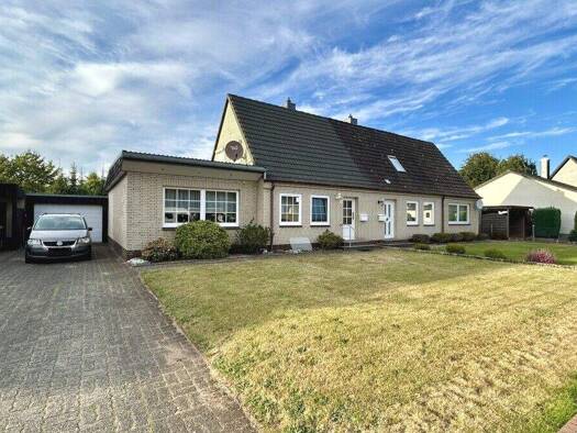 Doppelhaushälfte zum Kauf 235.000 € 4,5 Zimmer 97,9 m² 838 m² Grundstück Wasbek 24647