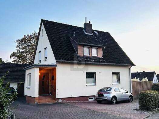 Einfamilienhaus zum Kauf 299.000 € 5 Zimmer 116 m² 762 m² Grundstück Einbeck Einbeck 37574