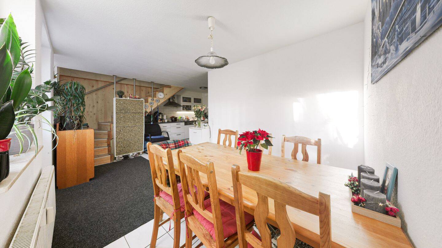 Mehrfamilienhaus zum Kauf – další