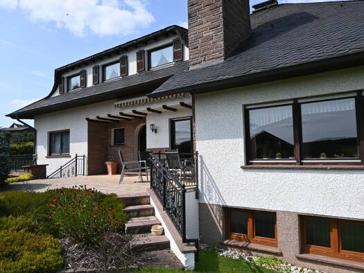 Einfamilienhaus zum Kauf 480.000 € 9 Zimmer 250 m² 1.643 m² Grundstück Bleialf 54608
