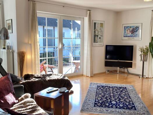 Wohnung zur Miete 2.400 € 2 Zimmer 70 m² 2. Geschoss Wehrda Marburg 35041