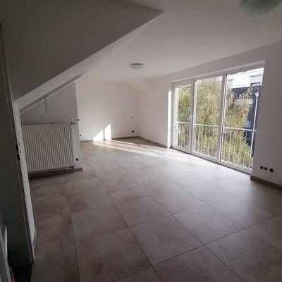 Wohnung zur Miete 700 € 2 Zimmer 72 m²<br/>Wohnfläche ab sofort<br/>Verfügbarkeit Merzenicher Str. 12 Grüngürtel Düren 52351