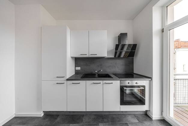 Wohnung zur Miete 939 € 3 Zimmer 74 m² Dachgeschoss, 4. Geschoss Klopstockstraße 4 Altlindenau Leipzig 04177