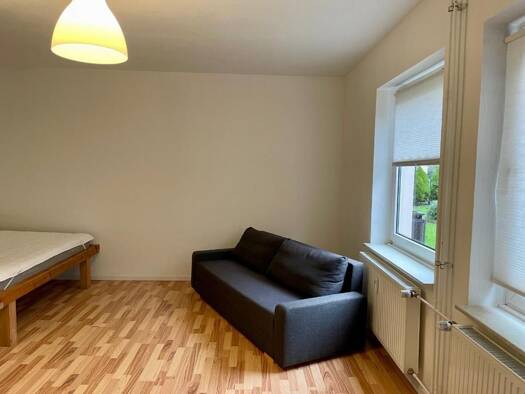 Studio zur Miete 650 € 1 Zimmer 39 m² frei ab 01.10.2026 Hassels Straße 98 Hassels Düsseldorf 40599