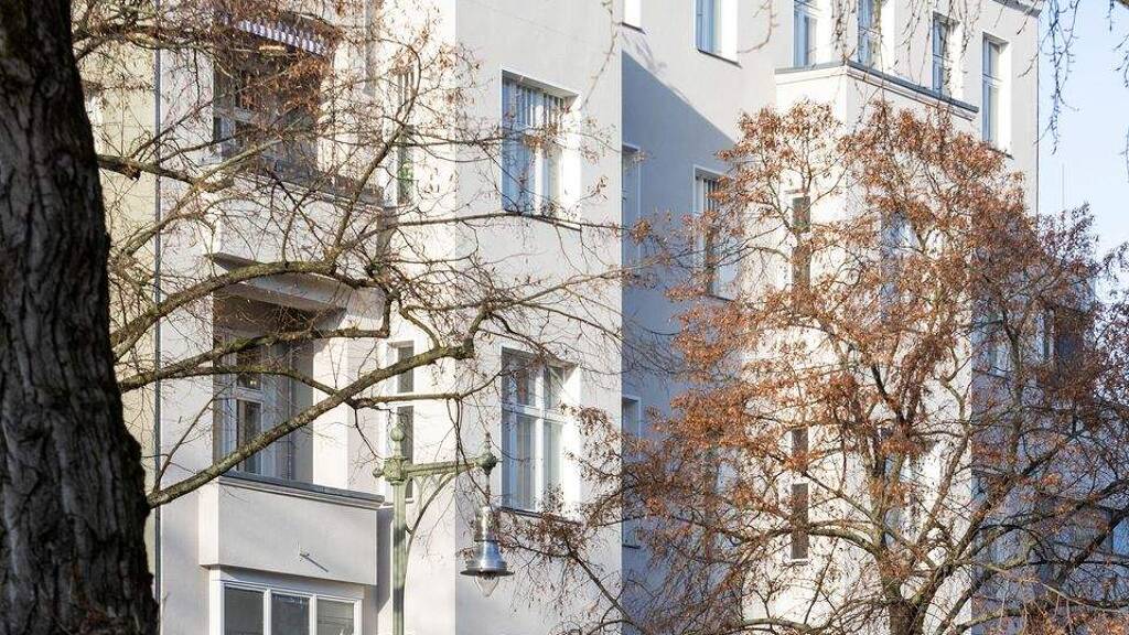 Wohnung zum Kauf 261.000 € 2 Zimmer 68,1 m² 4. Geschoss Sophie-Charlotten-Straße 46 Charlottenburg Berlin 14059