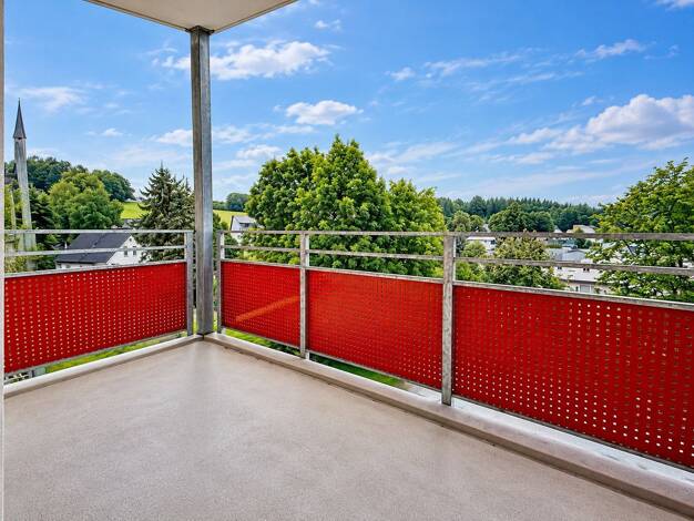 Wohnung zur Miete 350 € 2 Zimmer 49,5 m² 2. Geschoss Hainstraße 16 Thum Thum 09419