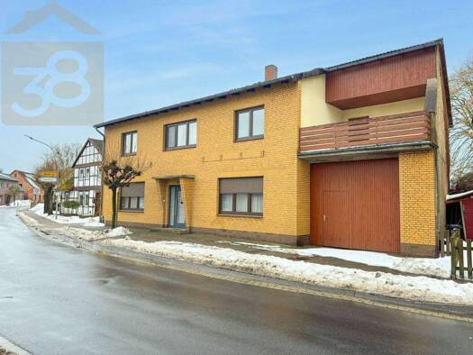 Einfamilienhaus zum Kauf 199.000 € 7 Zimmer 250 m² 2.063 m² Grundstück Brome 38465