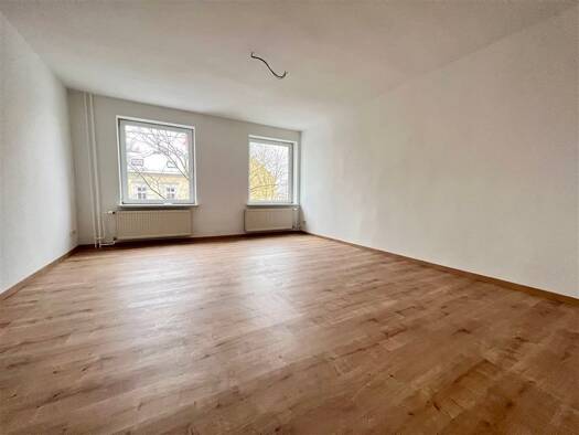 Wohnung zur Miete 220 € 1 Zimmer 30 m² 1. Geschoss frei ab 01.11.2026 Klarastraße 30 Hilbersdorf Hilbersdorf 09131