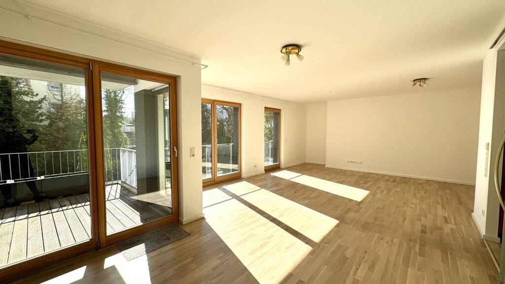 Wohnung zur Miete 1.150 € 3 Zimmer 107 m² frei ab sofort Innenstadt Kaiserslautern 67655