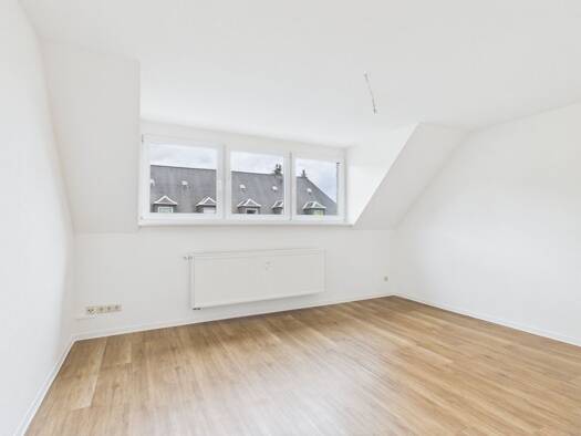 Wohnung zur Miete 385 € 2 Zimmer 62,2 m² 2. Geschoss Eichendorffstraße 6 Ebersdorf Ebersdorf 09131