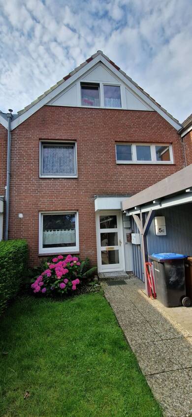 Wohnung zur Miete 900 € 3 Zimmer 90,1 m² Geschoss 1/1 frei ab 01.08.2025 Horst 25358