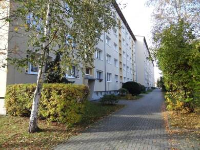 Wohnung zur Miete 351 € 3 Zimmer 58,4 m² 4. Geschoss frei ab sofort Hegelstraße 9 Bautzen Bautzen 02625