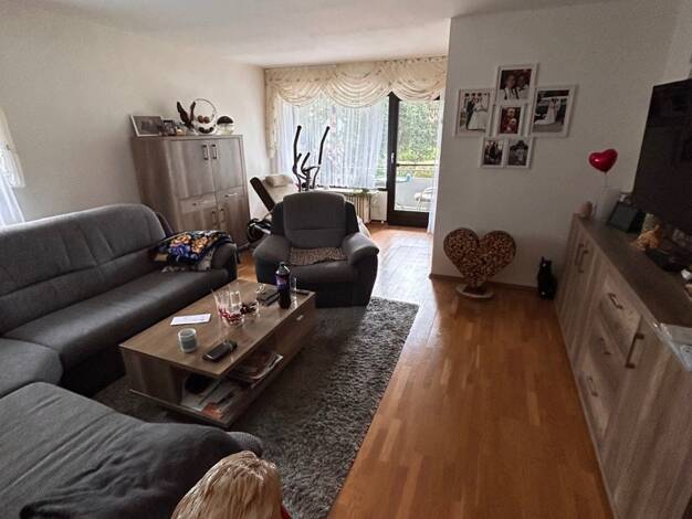 Wohnung zur Miete 750 € 3 Zimmer 83,3 m² EG frei ab 01.11.2025 Coburg 96450