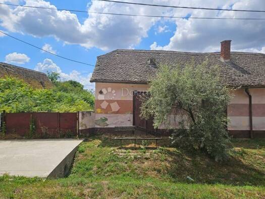 Haus zum Kauf 38.000 € 4 Zimmer 270 m² Branjina, Popovac Popovac