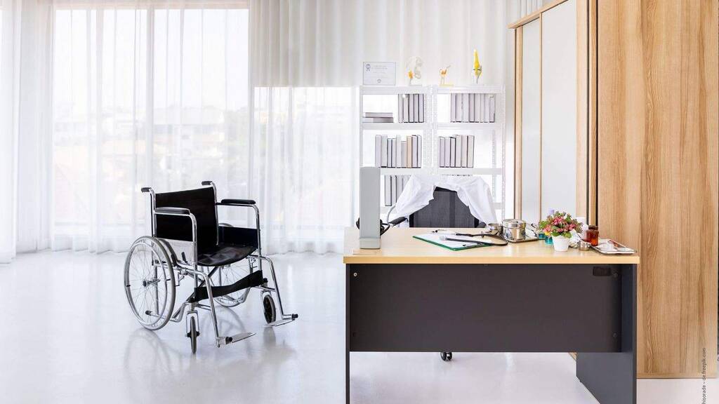 Bürofläche zur Miete provisionsfrei 191 m² Bürofläche teilbar ab 123 m² Weststadt Pforzheim 75172