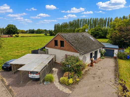 Einfamilienhaus zum Kauf provisionsfrei 279.000 € 6 Zimmer 132 m² 1.000 m² Grundstück frei ab 01.05.2027 Hesel 26835