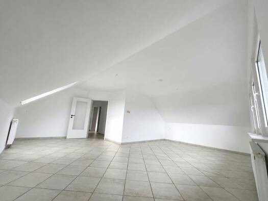 Wohnung zur Miete 680 € 2 Zimmer 86 m² Geschoss 1/2 frei ab 01.09.2026 Goddert 56244