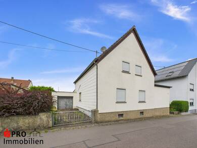 Einfamilienhaus zum Kauf 230.000 € 6 Zimmer 135 m² 1.006 m² Grundstück frei ab sofort Wehrden Völklingen 66333