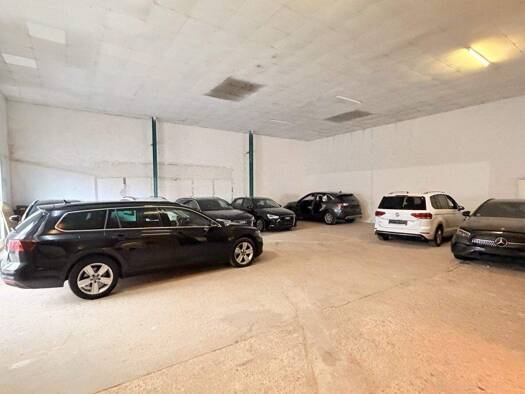 Lagerhalle zur Miete 6 € 300 m² Lagerfläche Strasshof an der Nordbahn 2231