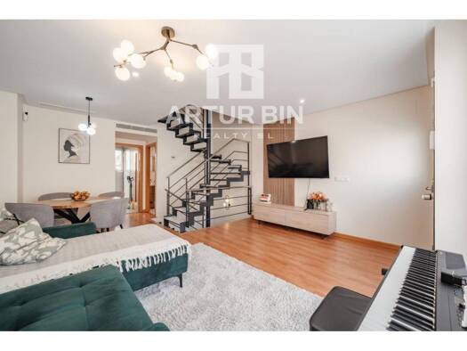 Reihenhaus zur Miete 2.500 € 4 Zimmer 195 m² Alginet 46230