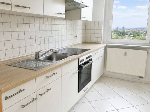 Wohnung zur Miete 340 € 3 Zimmer 62,3 m² 2. Geschoss Weida Weida 07570