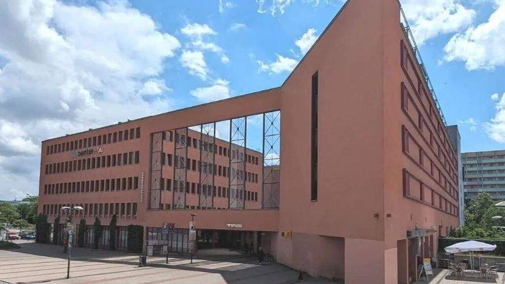 Bürofläche zur Miete provisionsfrei 7,50 € 594 m² Bürofläche teilbar ab 283 m² Nördliche Neustadt Halle (Saale) 06122