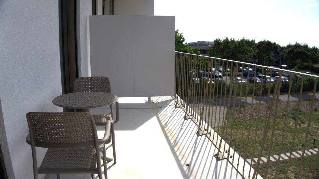 Studio zur Miete Wohnen auf Zeit 1.827 € 1 Zimmer 74,8 m² frei ab 01.03.2026 Berta-Cramer-Ring Delkenheim Wiesbaden 65205