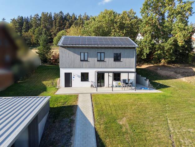 Einfamilienhaus zum Kauf 680.000 € 5 Zimmer 158 m² 906 m² Grundstück Neudorf b. Luhe Luhe-Wildenau 92706