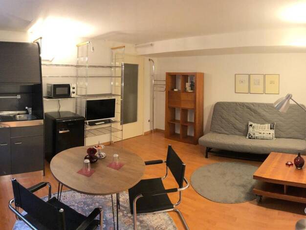 Wohnung zur Miete 390 € 1 Zimmer 30 m² Böfingen Ulm 89075
