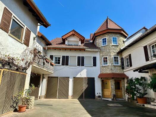 Haus zum Kauf 29 Zimmer 958,1 m² 1.180 m² Grundstück Ingelheim am Rhein 55218