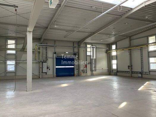 Lagerhalle zur Miete 5,80 € 893 m² Lagerfläche teilbar ab 893 m² Braunsbach Fürth 90765