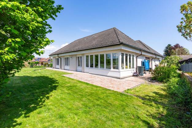 Einfamilienhaus zum Kauf 489.000 € 6,5 Zimmer 281 m² 1.038 m² Grundstück Wetter Wetter (Hessen) 35083