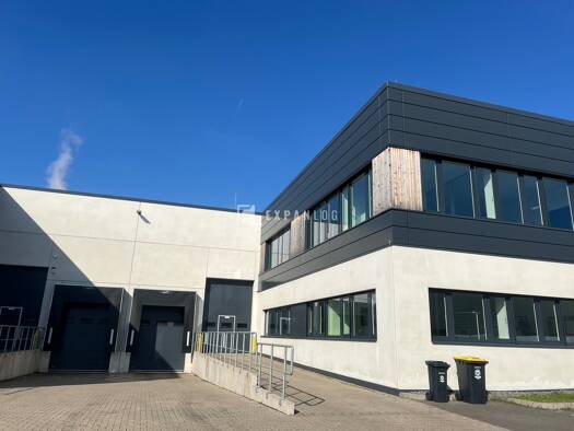 Lagerhalle zur Miete - Erstbezug provisionsfrei 7.460 m² Lagerfläche teilbar ab 335 m² Lierenfeld Düsseldorf 40233