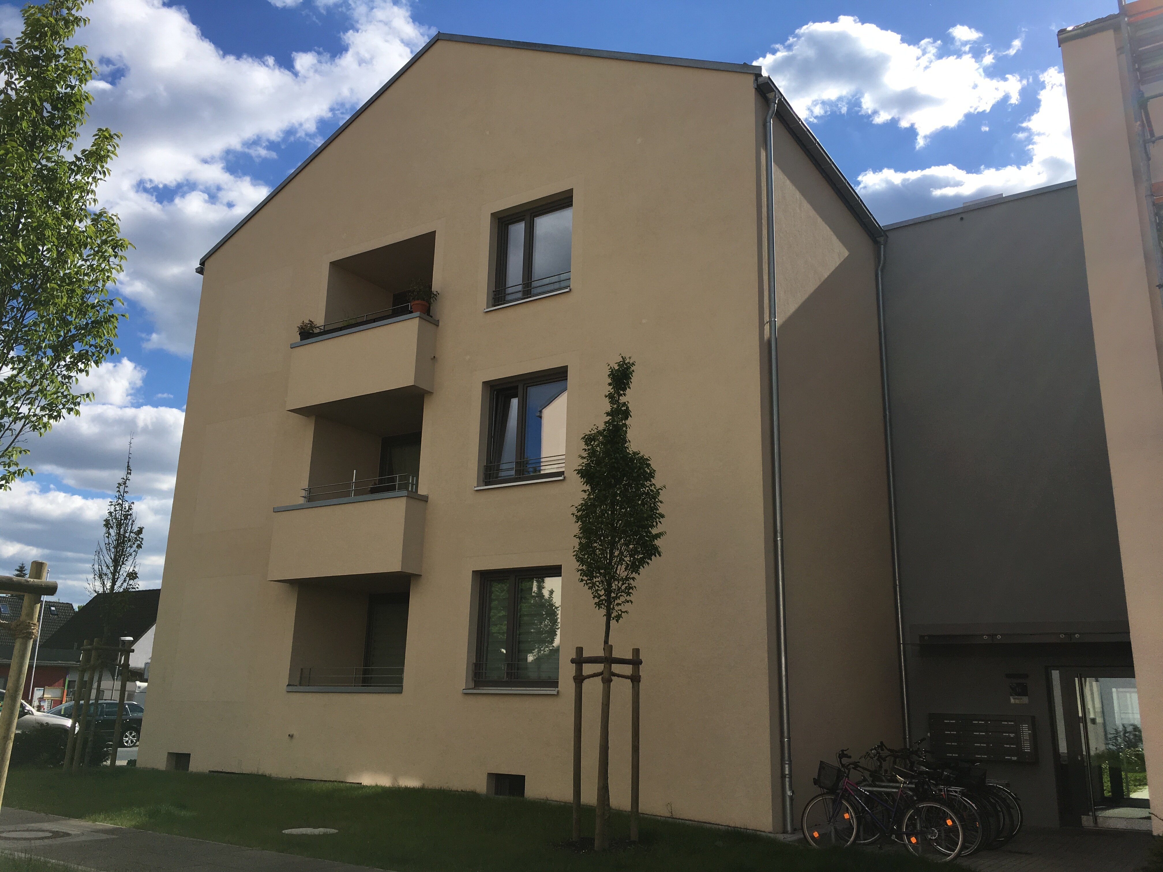 Wohnung zur Miete nur mit Wohnberechtigungsschein 345 € 2 Zimmer 48,8 m²<br/>Wohnfläche 2.<br/>Geschoss ab sofort<br/>Verfügbarkeit Breslauer Str. 1 Mittelfeld Hannover 30519