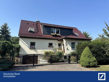 Mehrfamilienhaus zum Kauf 419.000 € 6 Zimmer 240 m² 1.003 m² Grundstück frei ab 01.12.2024 Löbnitz Löbnitz 04509