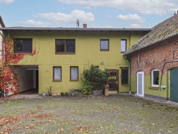 Einfamilienhaus zum Kauf 199.000 € 8 Zimmer 250,5 m² 2.063 m² Grundstück Brome 38465