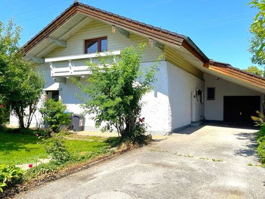 Einfamilienhaus zum Kauf 948.000 € 7 Zimmer 180 m² 760 m² Grundstück frei ab sofort Rosenheim 83022