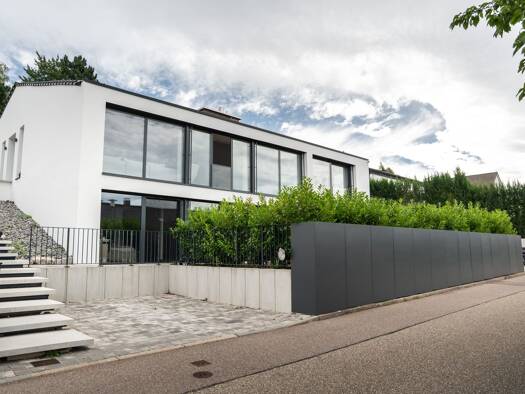 Villa zum Kauf 2.600.000 € 7 Zimmer 480 m² 1.105 m² Grundstück Grünwettersbach Karlsruhe 76228
