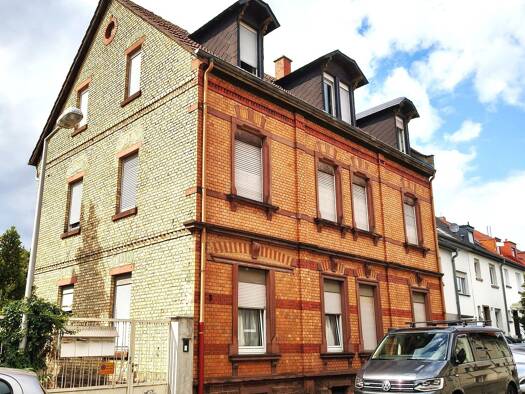 Mehrfamilienhaus zum Kauf als Kapitalanlage geeignet 12 Zimmer 214 m² 369 m² Grundstück Käfertal Mannheim 68309