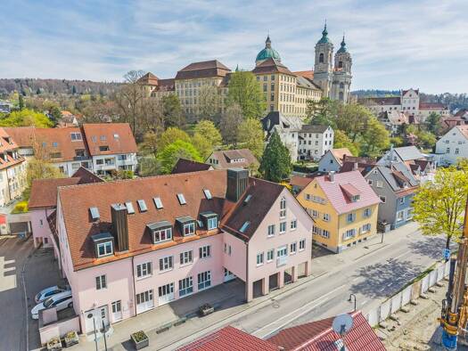 Bürofläche zur Miete 3.730 € 7 Zimmer 355,7 m² Bürofläche Weingarten 88250
