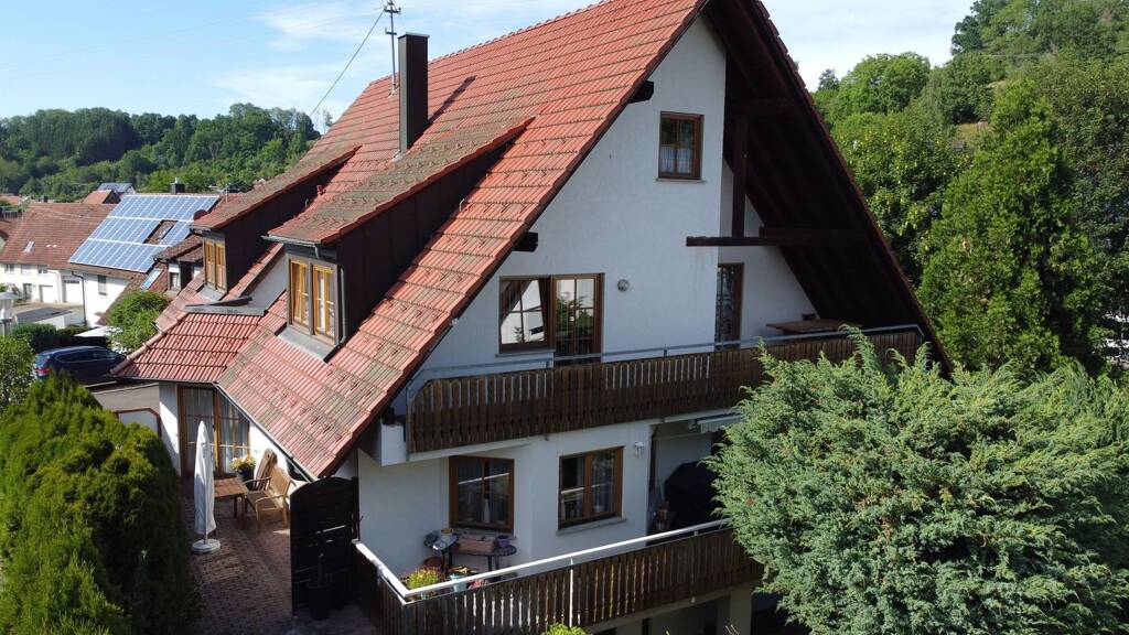 Mehrfamilienhaus zum Kauf 730.000 € 11 Zimmer 385 m² 698 m² Grundstück Zimmern unter der Burg 72369
