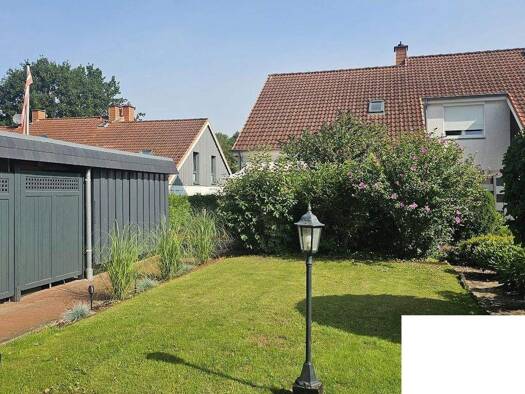 Doppelhaushälfte zur Miete 1.100 € 3,5 Zimmer 96,9 m² 654 m² Grundstück Kirchweg Kücknitz Lübeck 23569