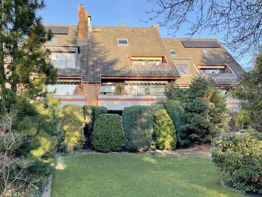 Wohnung zum Kauf 295.000 € 2 Zimmer 61,9 m² Wellingsbüttel Hamburg 22391