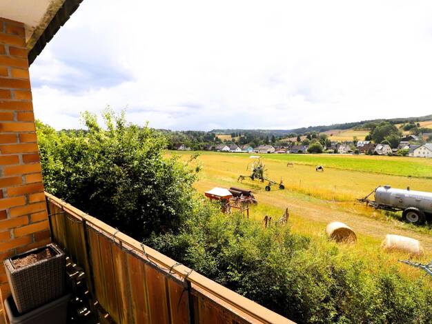 Einfamilienhaus zum Kauf 6 Zimmer 200 m² 551 m² Grundstück Langenbach Geroldsgrün 95179