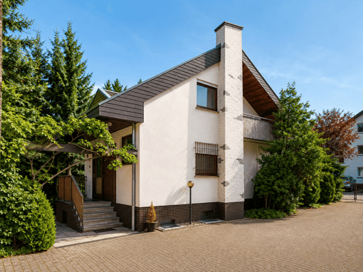 Einfamilienhaus zum Kauf 759.000 € 5 Zimmer 213 m² 583 m² Grundstück Griesheim 64347