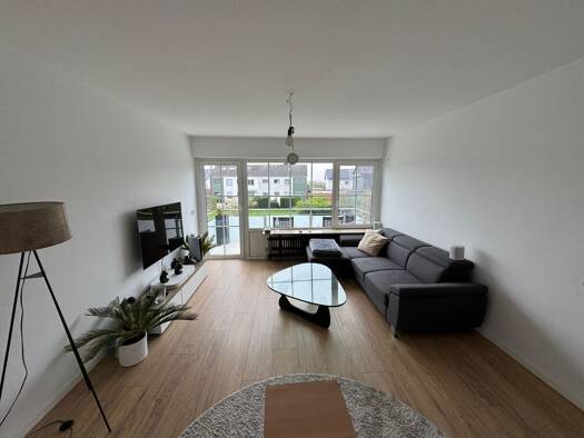 Wohnung zur Miete 755 € 2,5 Zimmer 69 m² Geschoss 1/2 frei ab 01.10.2026 Nievenheim Dormagen 41542