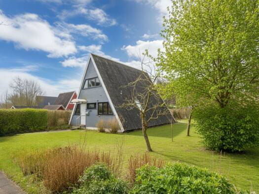 Haus zum Kauf 268.900 € 3 Zimmer 65 m² 471 m² Grundstück Damp 24335