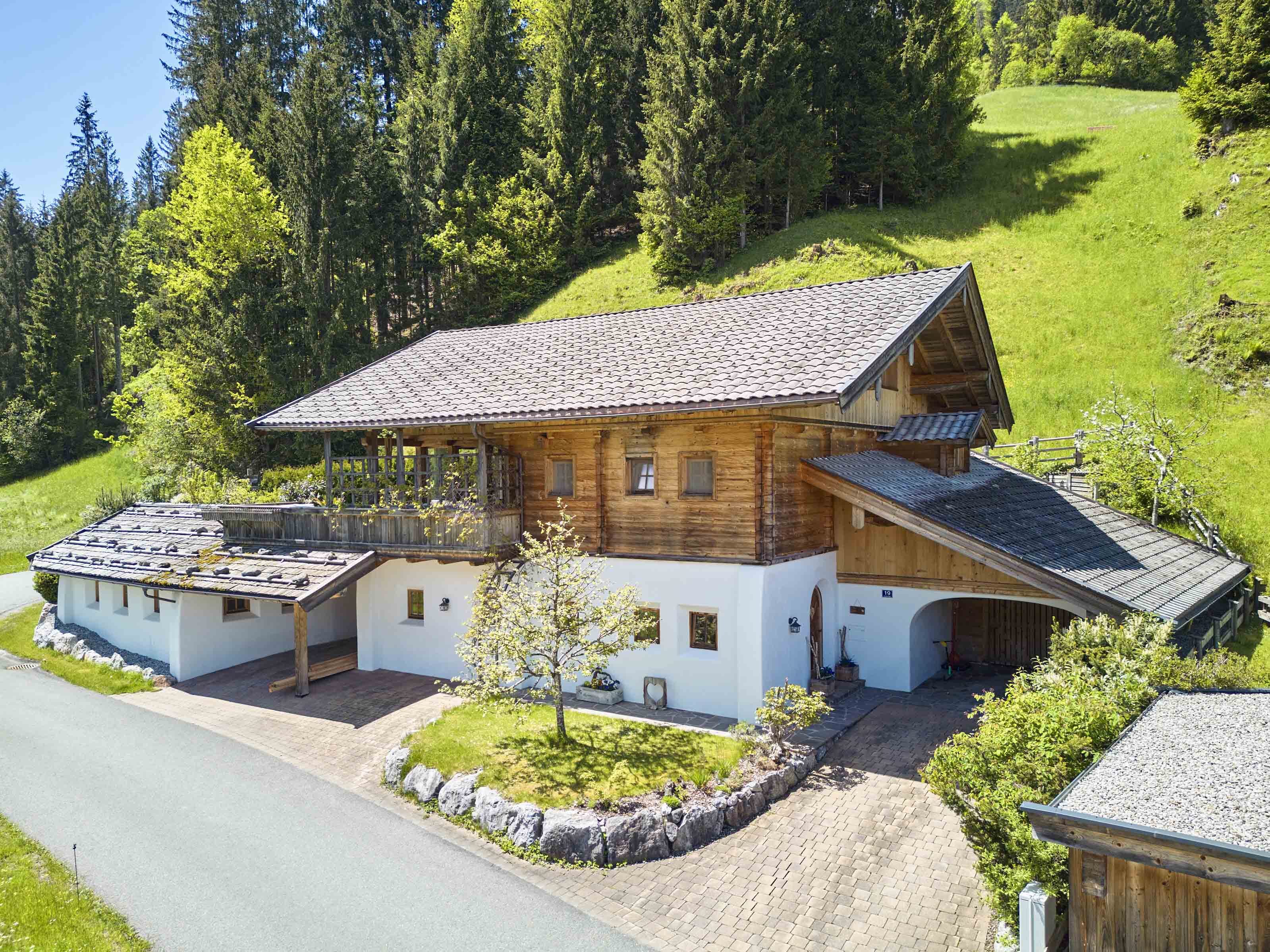 Haus zum Kauf 2.480.000 € 4 Zimmer 301 m²<br/>Wohnfläche 550 m²<br/>Grundstück Kirchberg 6365