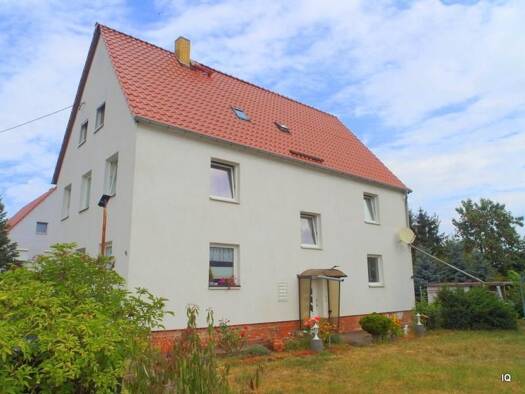 Wohnung zur Miete 290 € 2 Zimmer 48 m² 1. Geschoss Lange Straße 14 Röderau-Bobersen Zeithain 01619
